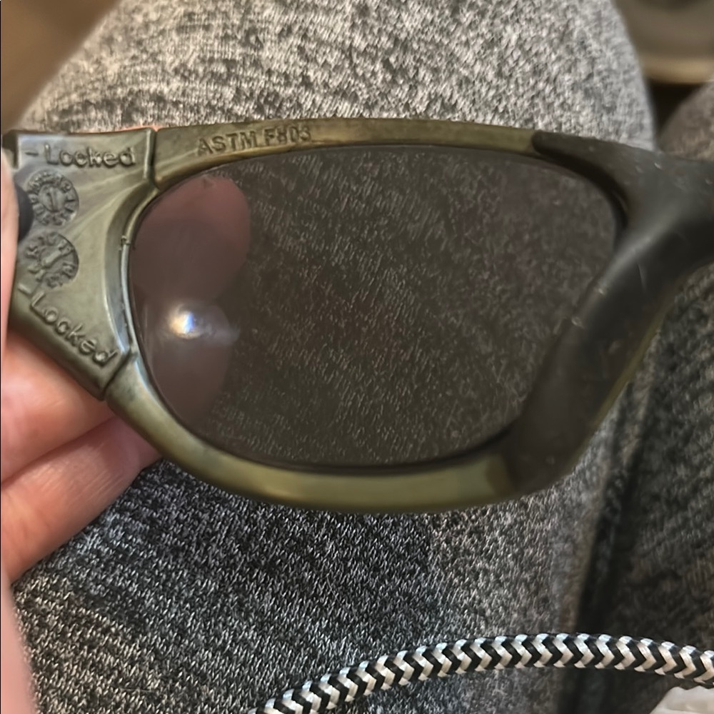 Sporty Black and Green Wraparound Sunglasses